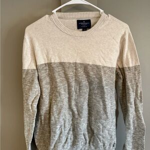 American Eagle Outfitters Men's Cream and Gray Crewneck Sweater